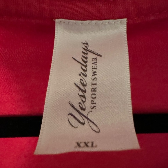 Yesterdays sportswear vneck size XXL - Picture 3 of 3